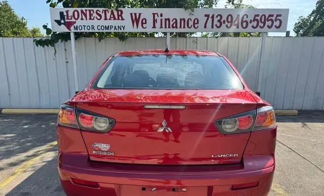 2013 Mitsubishi Lancer 4dr Sdn ES FWD photo