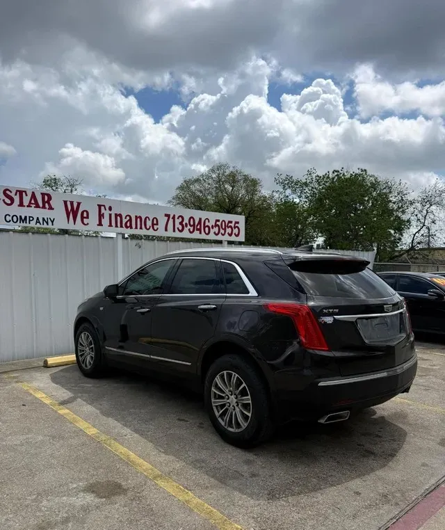2018 Cadillac XT5 Luxury FWD photo