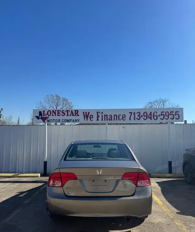 2007 Honda Civic Sedan LX photo